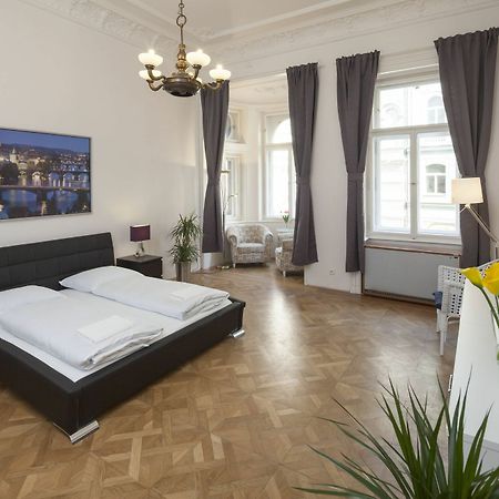 Capital Apartments Praga Zewnętrze zdjęcie