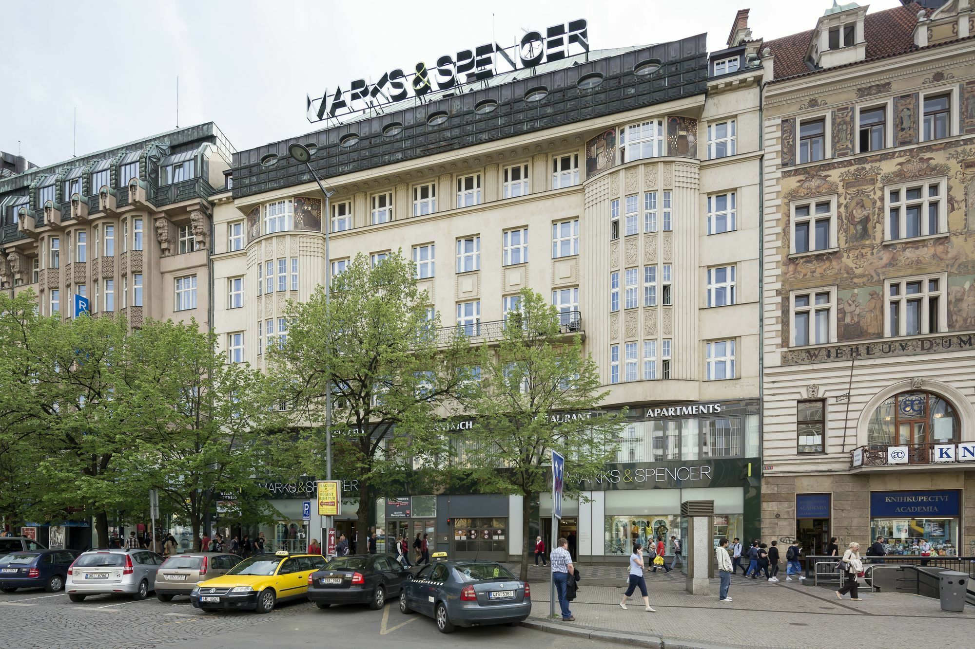 Capital Apartments Praga Zewnętrze zdjęcie