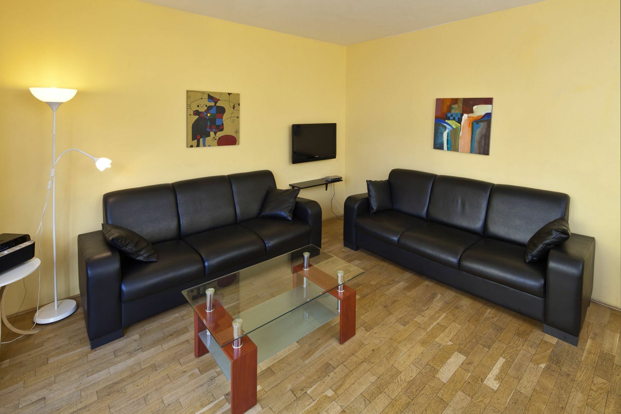 Capital Apartments Praga Zewnętrze zdjęcie