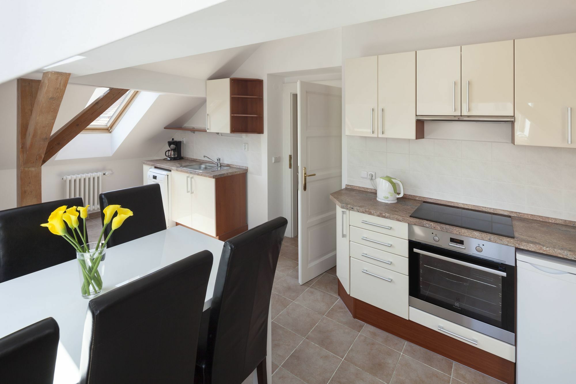 Capital Apartments Praga Zewnętrze zdjęcie