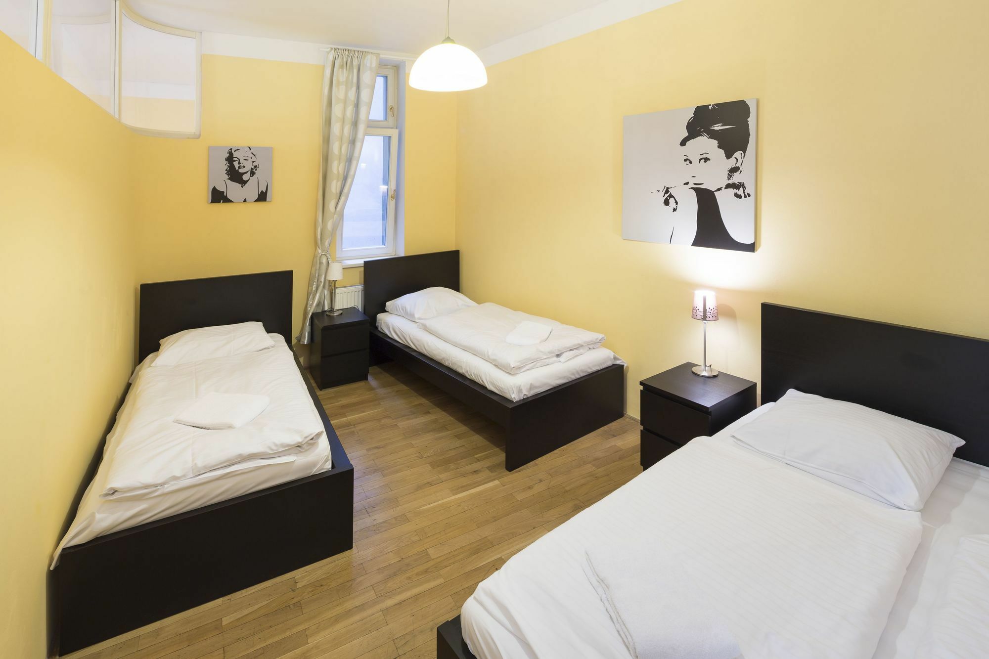 Capital Apartments Praga Zewnętrze zdjęcie